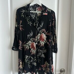 [Zara] Black Floral Button Down Shirt